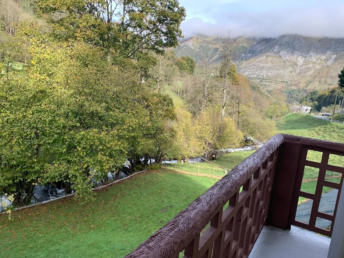 Сasa de vacaciones Villa Au Bord Du Ruisseau - Campan